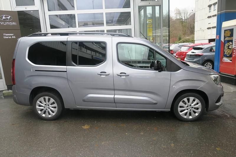 Gebraucht Opel Combo Life Ultimate 131 PS (96 kW) 2023 Grau Kombi