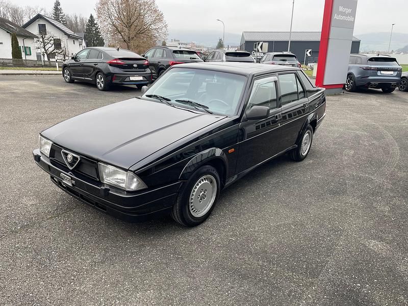 Gebraucht Alfa Romeo 75 Super 145 PS (106 kW) 1990 Limousine