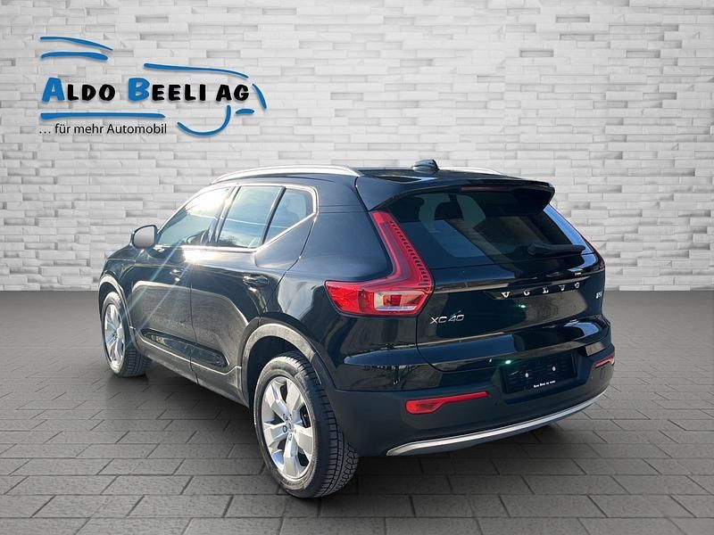 Gebraucht Volvo XC40 Momentum 247 PS (181 kW) 2018 Schwarz SUV