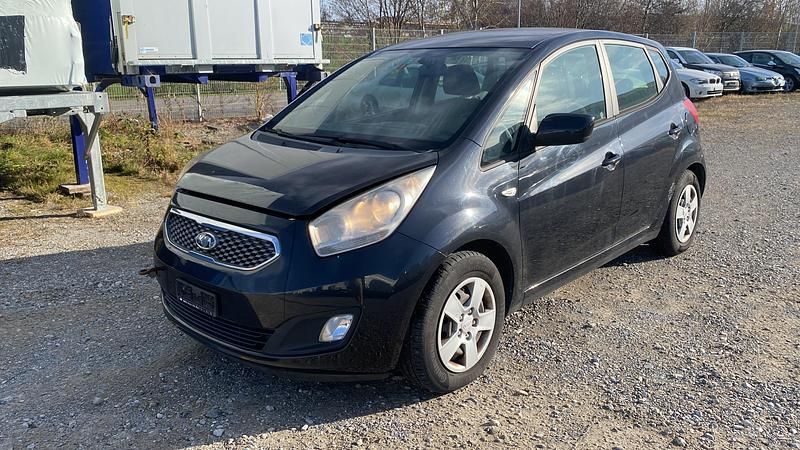 Gebraucht Kia Venga 90 PS (66 kW) 2011 Kleinwagen