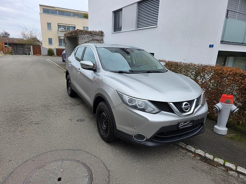 Gebraucht Nissan Qashqai Acenta 131 PS (96 kW) 2016 SUV