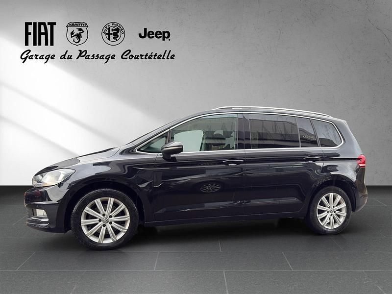 Gebraucht VW Touran Trendline 150 PS (110 kW) 2017 Van / Kleinbus