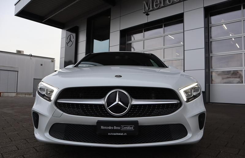 Gebraucht Mercedes A180 Progressive 136 PS (100 kW) 2021