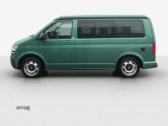 Gebraucht VW California Beach 150 PS (110 kW) 2021 Bay leaf green metallic Van