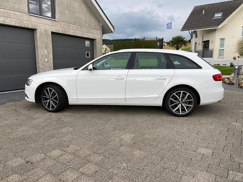 Gebraucht Audi A4 150 PS (110 kW) 2015 Kombi