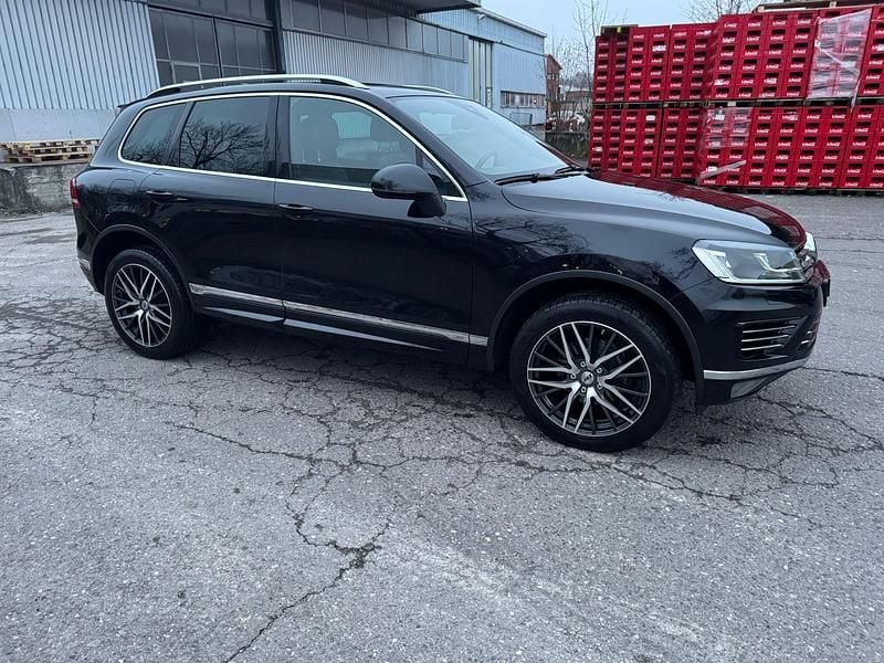 Gebraucht VW Touareg R-line BlueMotion 262 PS (192 kW) 2015 SUV