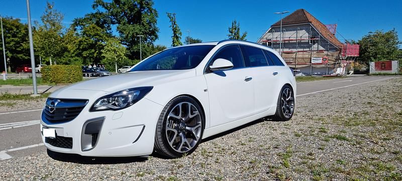 Gebraucht 2015 Opel Insignia OPC Kombi | CHF 16’900 - Bild 1/4