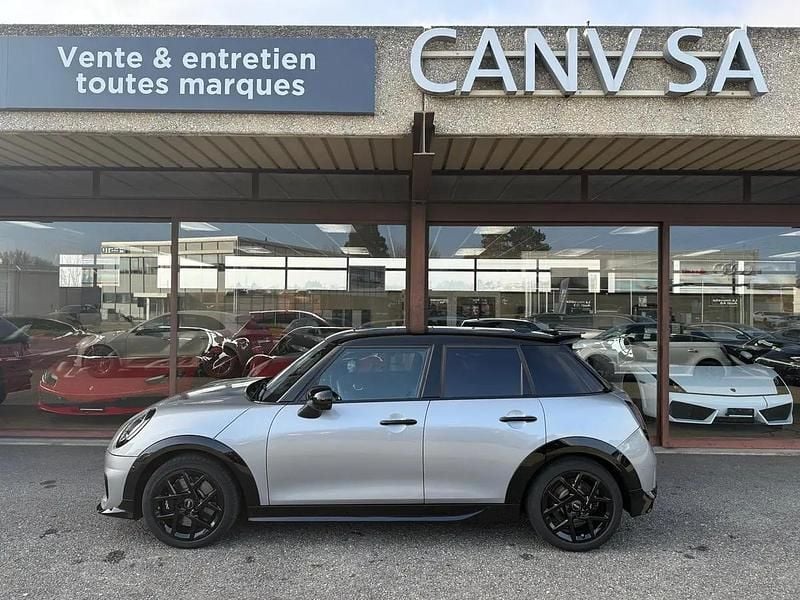 Gebraucht Mini Cooper 114 kW (156 PS) 2026 Gray Kleinwagen