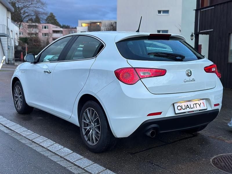 Gebraucht Alfa Romeo Giulietta Distinctive 170 PS (125 kW) 2012 Kleinwagen