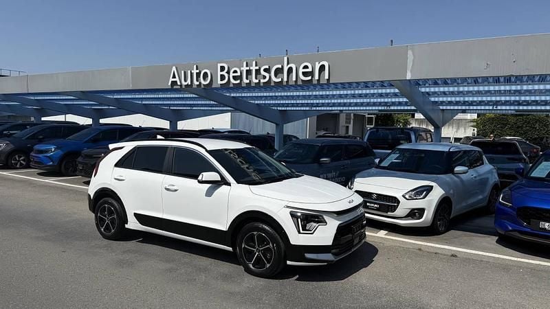 Weiss Neu 2025 Kia Niro SUV | CHF 37’700 - Bild 1/4