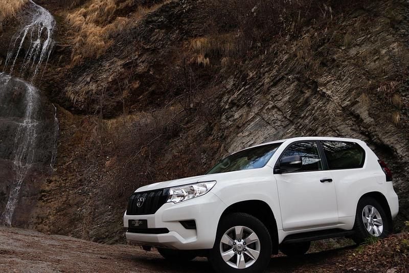 Gebraucht Toyota Land Cruiser Comfort 204 PS (150 kW) 2023