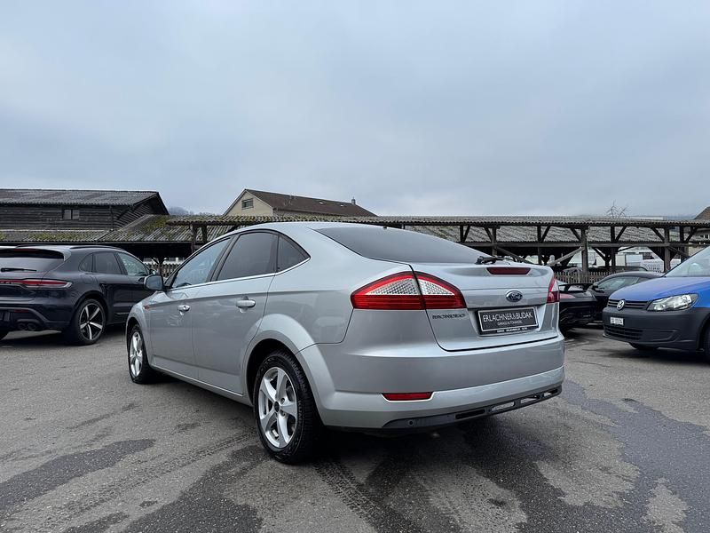 Gebraucht Ford Mondeo Titanium 145 PS (106 kW) 2008