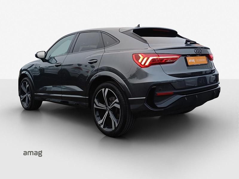 Gebraucht Audi Q3 Sportback S-Line 150 PS (110 kW) 2022 Daytonagrau perleffekt SUV