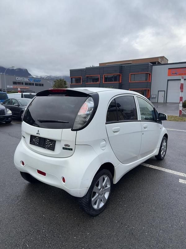 Gebraucht Mitsubishi i-MiEV 49 kW (67 PS) 2013 Kleinwagen