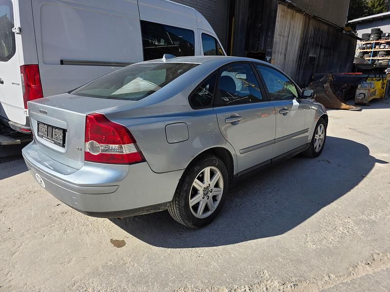 Gebraucht Volvo S40 140 PS (102 kW) 2006 Limousine