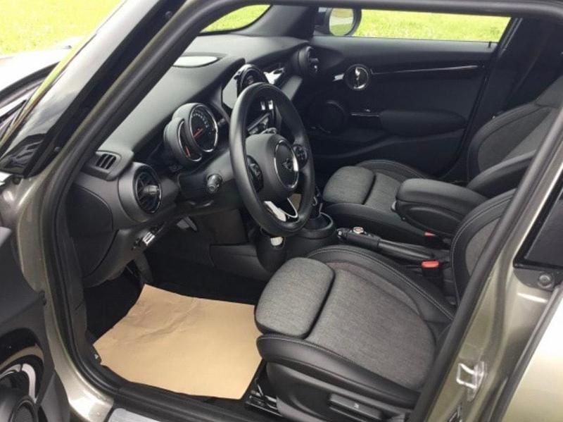 Gebraucht Mini Cooper 136 PS (100 kW) 2020 Kleinwagen