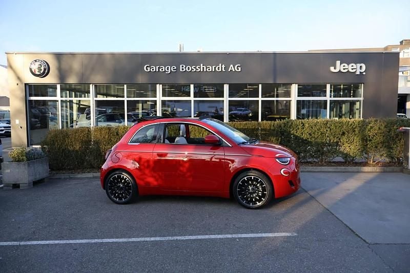 Neu Fiat 500e La Prima 86 kW (118 PS) 2026 Cabrio