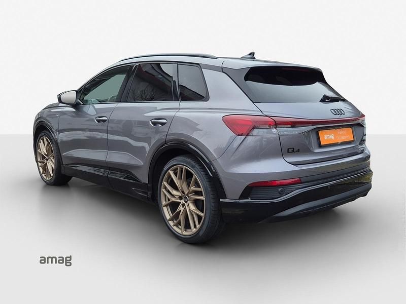 Gebraucht Audi Q4 e-tron Ambiente 219 kW (299 PS) 2021 Taifungrau metallic SUV
