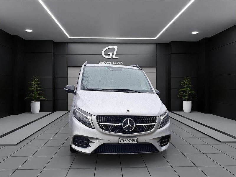 Gebraucht Mercedes V300 Edition 239 PS (175 kW) 2023 Silber Van / Kleinbus