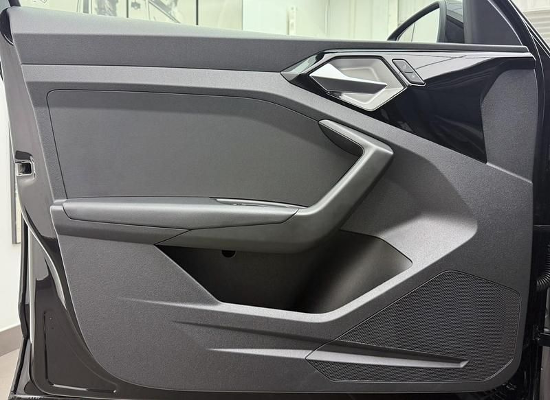 Gebraucht Audi A1 Advanced 115 PS (84 kW) 2025 Schwarz Limousine