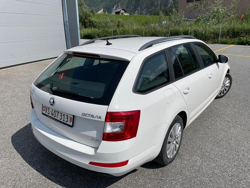 Gebraucht Skoda Octavia 184 PS (135 kW) 2016 Kleinwagen