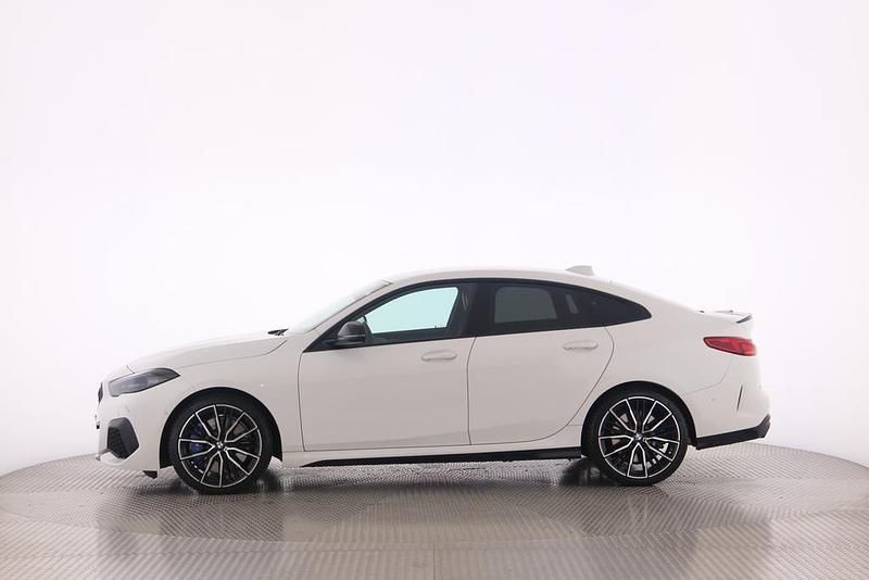 Gebraucht BMW M235 Comfort Edition 306 PS (225 kW) 2022 Weiss Coupé