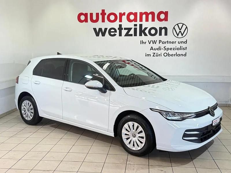 Weiss Neu 2025 VW Golf VIII Basis | CHF 28’750 (Superpreis) - Bild 1/4