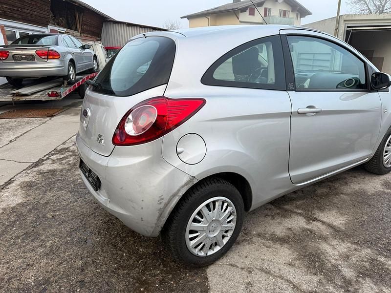 Gebraucht Ford Ka Ambiente 69 PS (50 kW) 2016