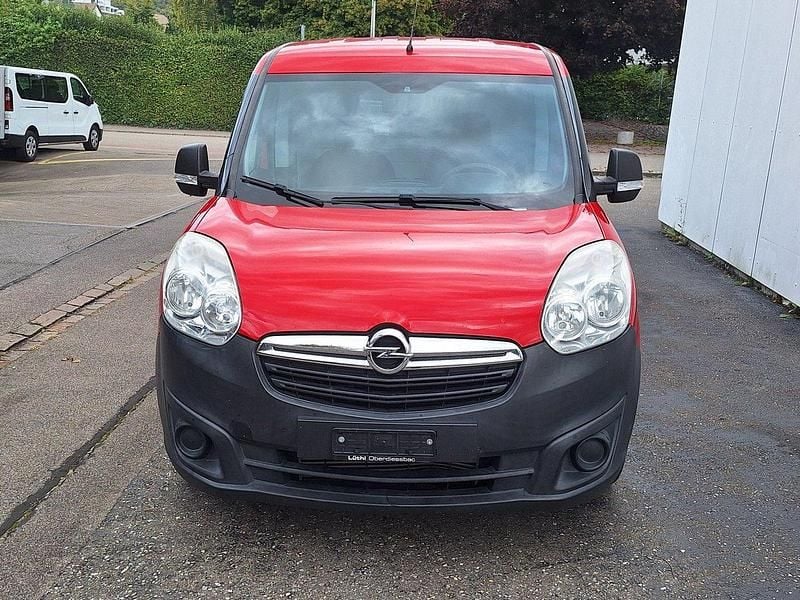 Gebraucht 2016 Opel Combo Van / Kleinbus | CHF 7’999 (Fairer Preis) - Bild 1/4