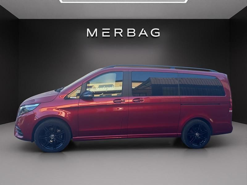 Gebraucht Mercedes V300 Edition 239 PS (175 kW) 2023 Rot Van / Kleinbus