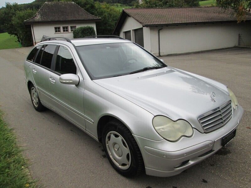 Gebraucht Mercedes C180 Classic 143 PS (105 kW) 2003