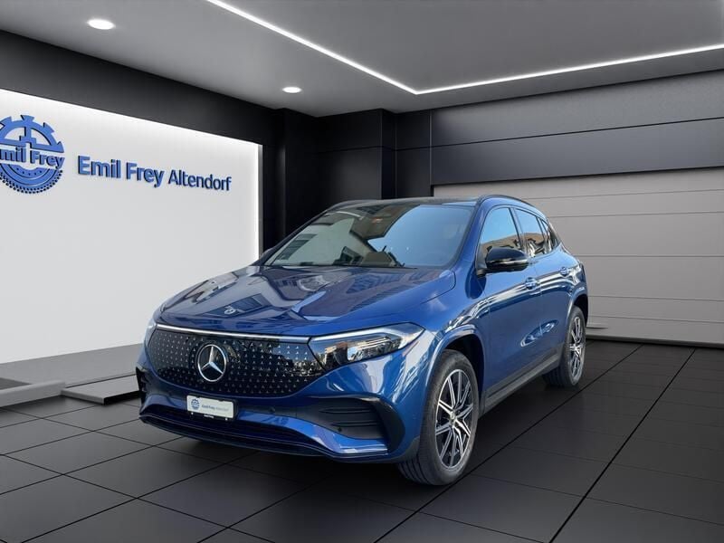 Blau Gebraucht 2024 Mercedes EQA300 AMG line SUV | CHF 43’900 - Bild 1/4