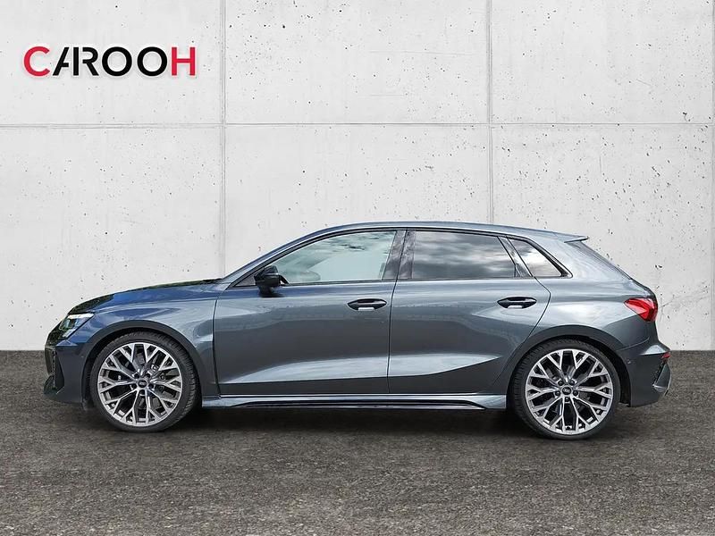 Gebraucht Audi RS3 Sportback 400 PS (294 kW) 2025 Gray Kleinwagen