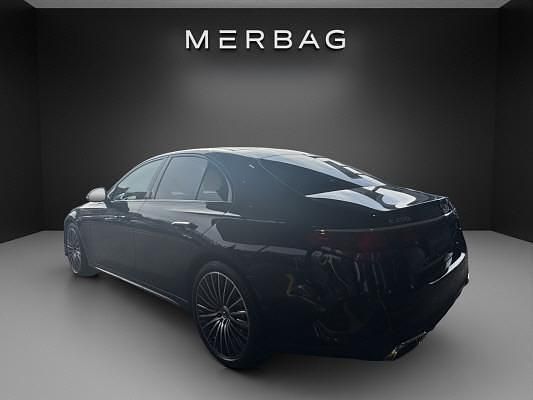 Gebraucht Mercedes E200 204 PS (150 kW) 2024 Schwarz Limousine
