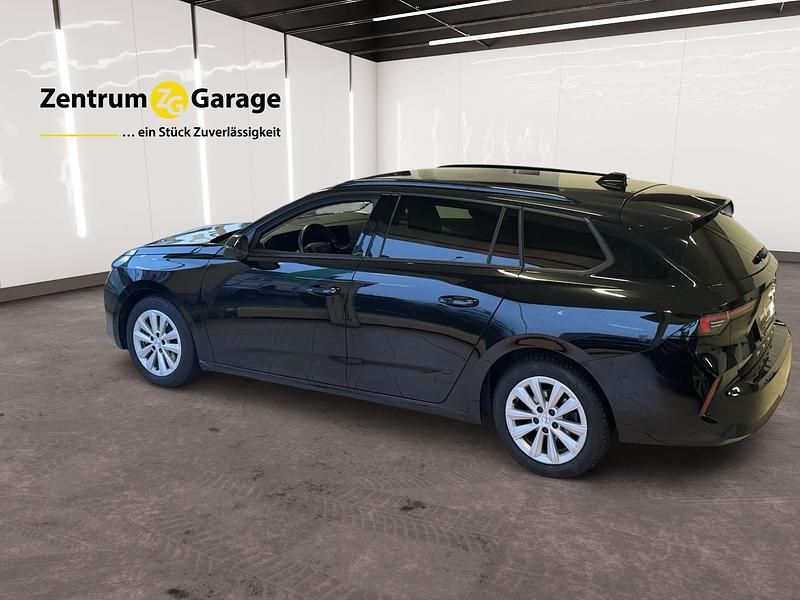 Gebraucht Opel Astra Edition 130 PS (95 kW) 2024 Schwarz Kombi