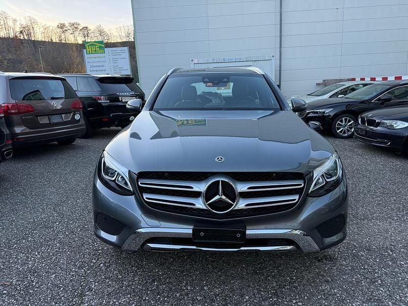 Gebraucht Mercedes GLC250 211 PS (155 kW) 2017