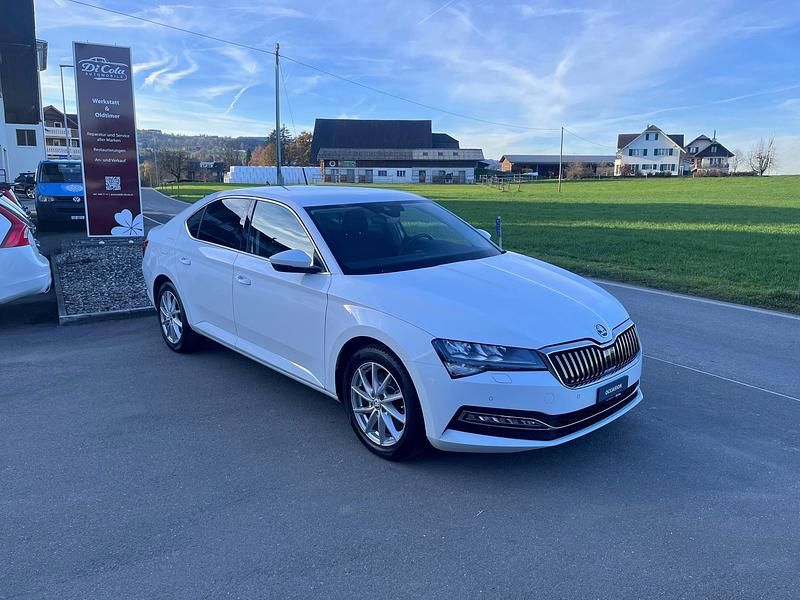 Gebraucht Skoda Superb Style 200 PS (147 kW) 2022