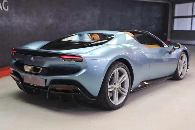 Gebraucht Ferrari 296 830 PS (610 kW) 2025