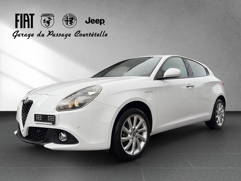 Gebraucht Alfa Romeo Giulietta 150 PS (110 kW) 2018 Kleinwagen