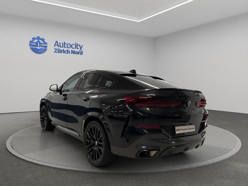 Gebraucht BMW X6 Comfort Edition 351 PS (258 kW) 2023 Schwarz SUV