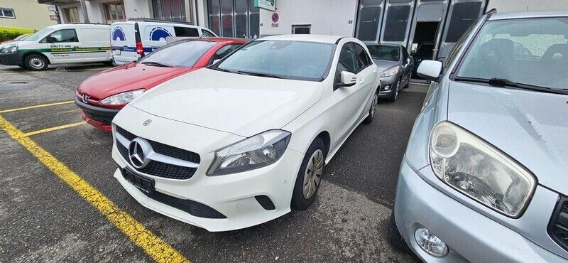 Gebraucht Mercedes A160 102 PS (75 kW) 2017