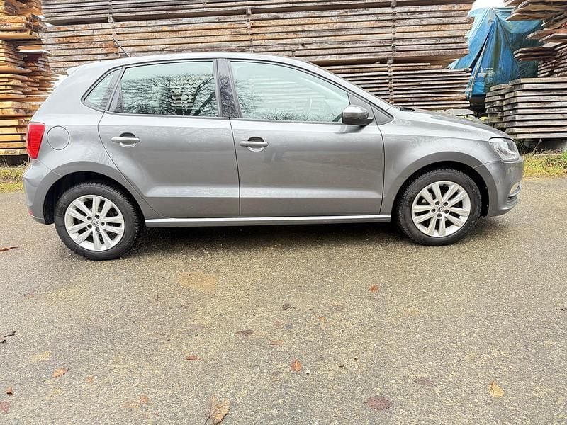 Gebraucht VW Polo Comfortline 90 PS (66 kW) 2014