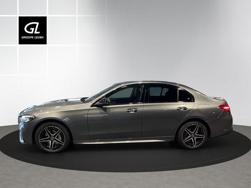 Neu Mercedes C300e 313 PS (230 kW) 2025 Grau Limousine