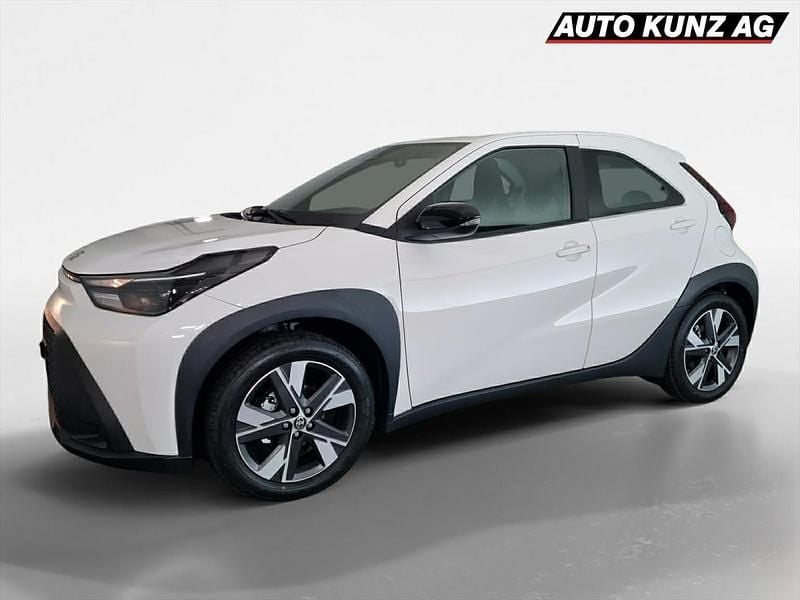 Neu Toyota Aygo X Comfort 113 PS (83 kW) 2026 SUV