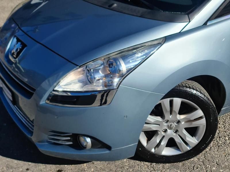 Gebraucht Peugeot 5008 Sport 156 PS (114 kW) 2011 Van / Kleinbus