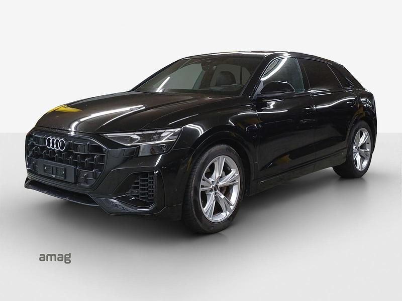 Gebraucht Audi Q8 Ambiente 394 PS (289 kW) 2025 Schwarz SUV