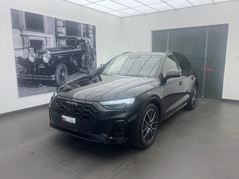 Schwarz Gebraucht 2022 Audi Q5 Black Edition SUV | CHF 35’900 (Superpreis) - Bild 1/4