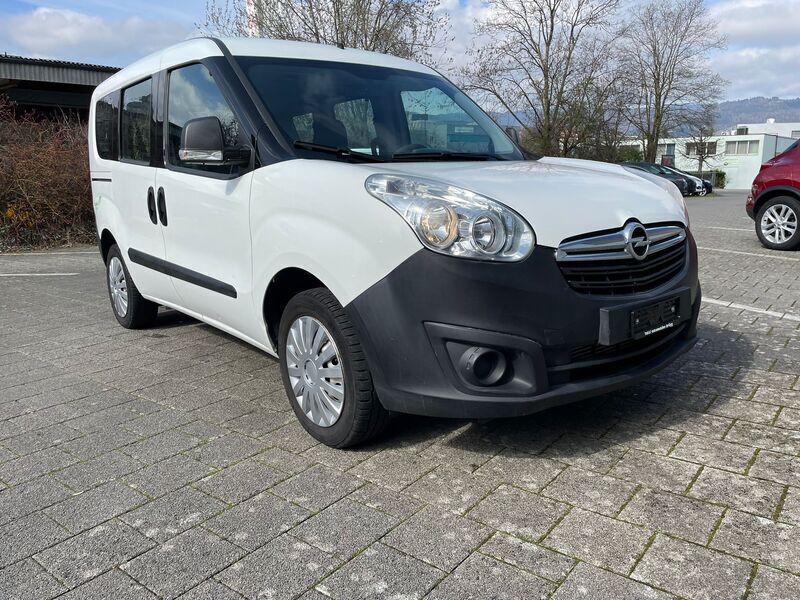 Gebraucht 2013 Opel Combo Van / Kleinbus | CHF 4’500 (Fairer Preis) - Bild 1/4