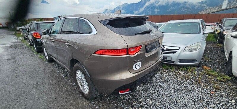 Gebraucht Jaguar F-Pace 180 PS (132 kW) 2017 SUV