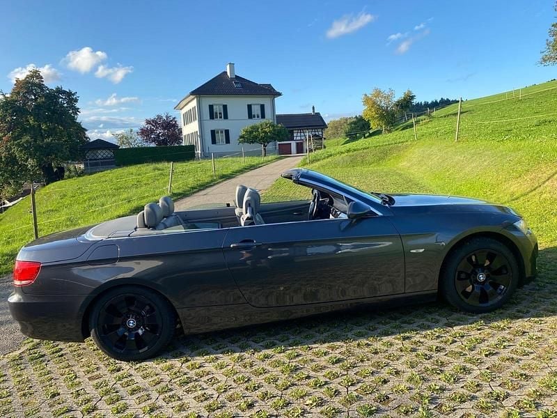 Gebraucht BMW 320 170 PS (125 kW) 2007 Cabrio